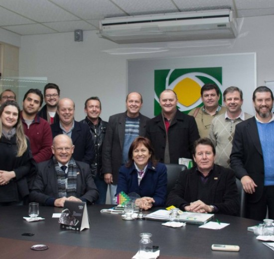 ACIs elencam prioridades do Vale do Itajaí durante plenária da FACISC em Brusque