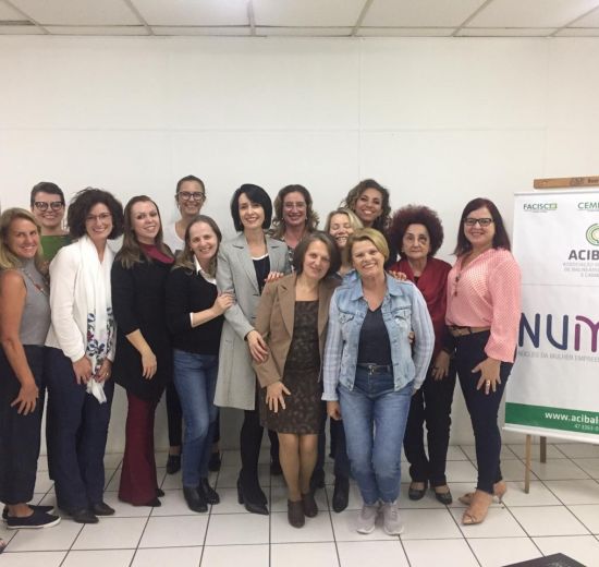 Mundo VUCA é tema de palestra para mulheres empresárias de Balneário 