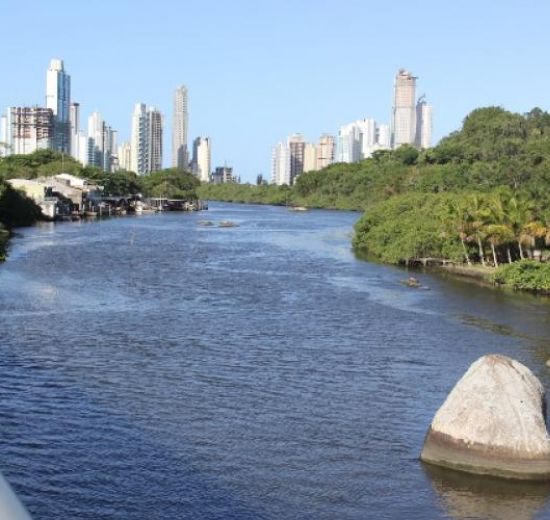 Reunião plenária da Acibalc apresenta o Projeto do Parque Inundável Multiuso do Rio Camboriú